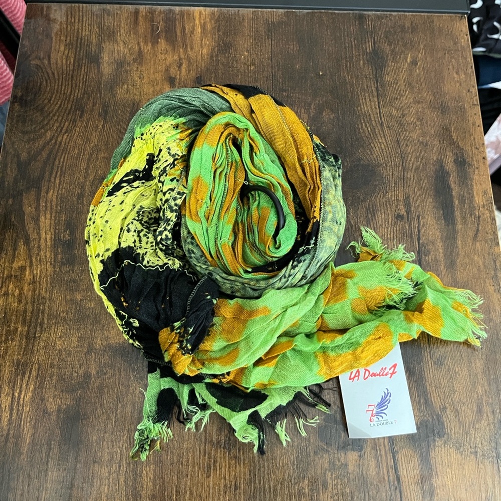 LA DoubleJ 7 Vibrant Mixed-Print Scarves
